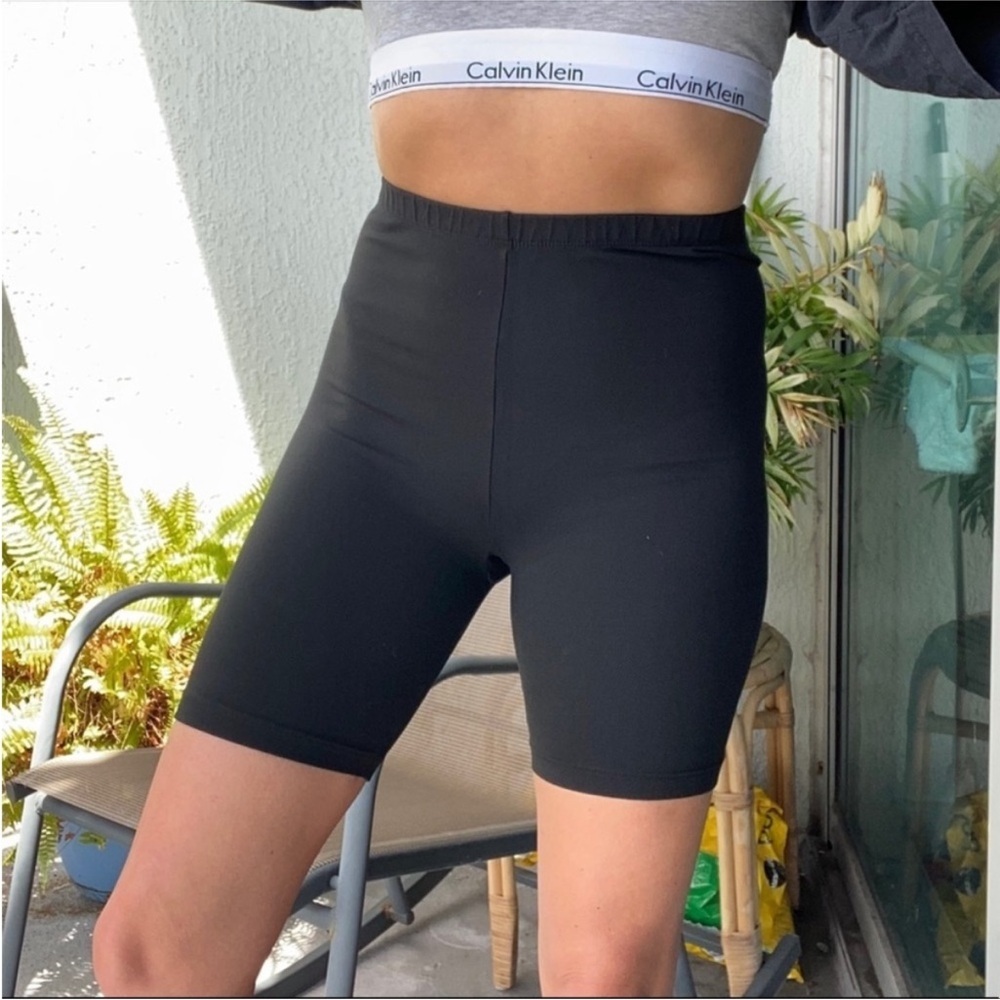 Danskin Black Bike Shorts L - Picture 4 of 6